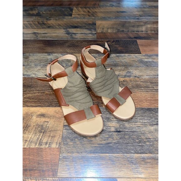 Women's Timberland Cherrybrook Ankle Strap Sandal Olive Full Grain Leather - Picture 1 of 4